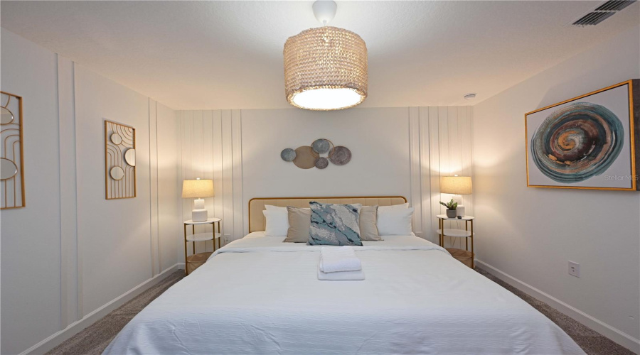 KISSIMMEE, Florida 34746, 8 Bedrooms Bedrooms, ,5 BathroomsBathrooms,Residential,For Sale,PENELOPE,0,MFRTB8355175
