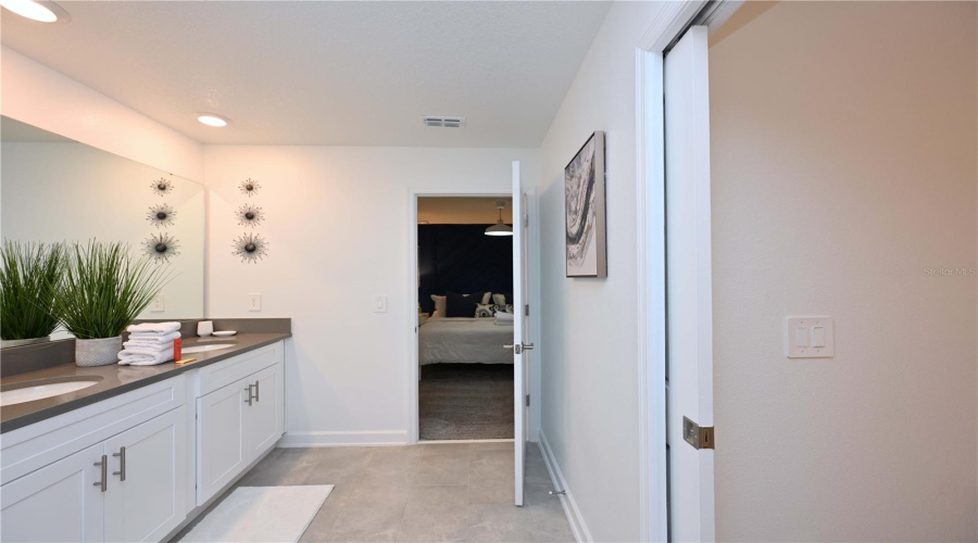 KISSIMMEE, Florida 34746, 8 Bedrooms Bedrooms, ,5 BathroomsBathrooms,Residential,For Sale,PENELOPE,0,MFRTB8355175