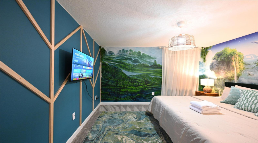 KISSIMMEE, Florida 34746, 8 Bedrooms Bedrooms, ,5 BathroomsBathrooms,Residential,For Sale,PENELOPE,0,MFRTB8355175