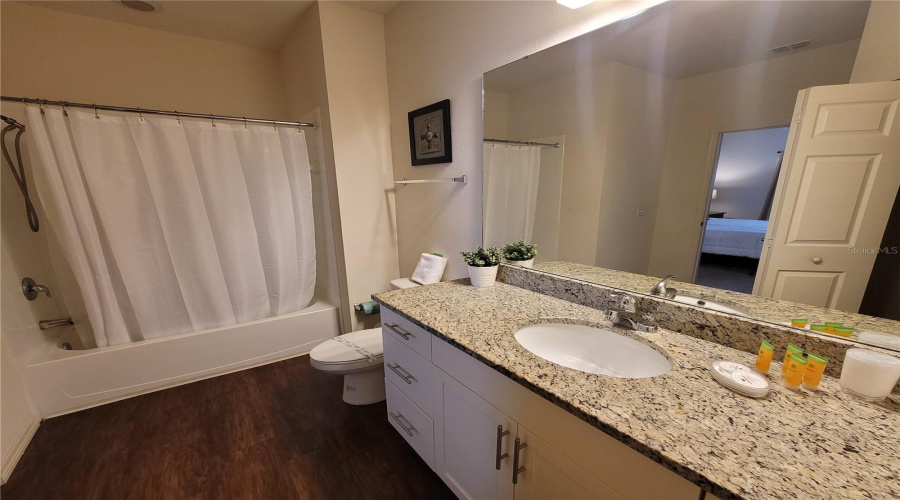 Kissimmee, Florida 34747, 4 Bedrooms Bedrooms, ,3 Bathroomsbathrooms,Residential,For Sale,Shine,Mfro6237844