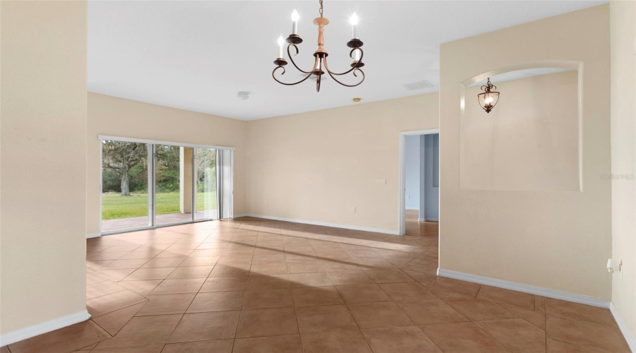 Kissimmee, Florida 34746, 4 Bedrooms Bedrooms, ,2 Bathroomsbathrooms,Residential,For Sale,Winding,Mfro6272933