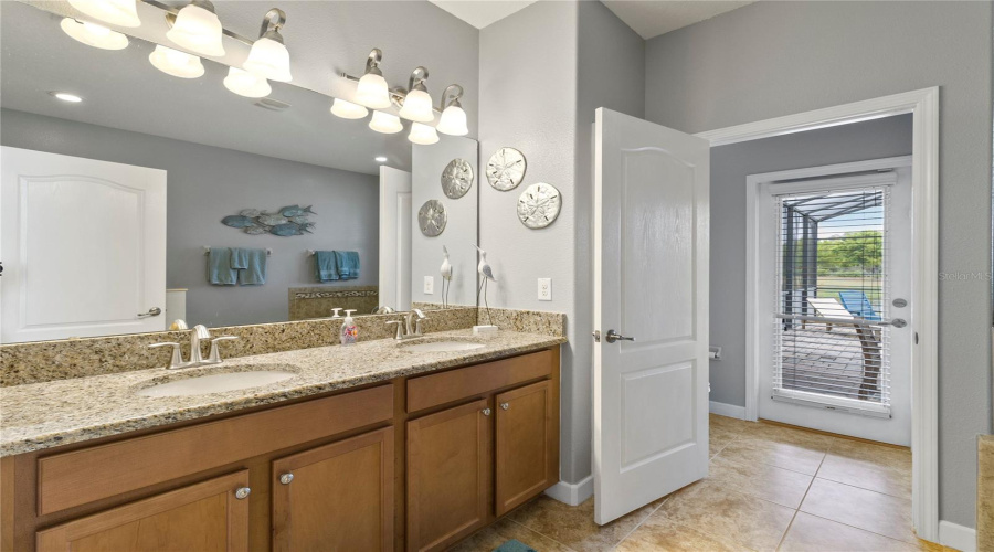 Davenport, Florida 33837, 7 Bedrooms Bedrooms, ,5 Bathroomsbathrooms,Residential,For Sale,Victoria,Mfro6287805