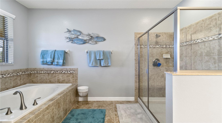 Davenport, Florida 33837, 7 Bedrooms Bedrooms, ,5 Bathroomsbathrooms,Residential,For Sale,Victoria,Mfro6287805