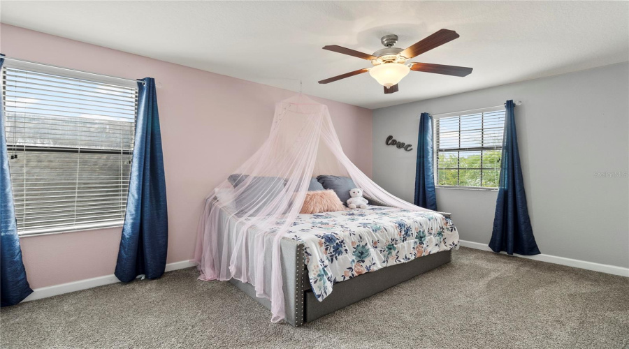 Davenport, Florida 33837, 7 Bedrooms Bedrooms, ,5 Bathroomsbathrooms,Residential,For Sale,Victoria,Mfro6287805
