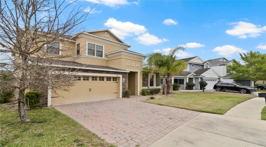 Davenport, Florida 33837, 7 Bedrooms Bedrooms, ,5 Bathroomsbathrooms,Residential,For Sale,Victoria,Mfro6287805