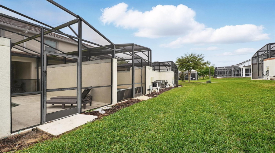 Davenport, Florida 33896, 4 Bedrooms Bedrooms, ,3 Bathroomsbathrooms,Residential,For Sale,Sandbagger,Mfro6289691