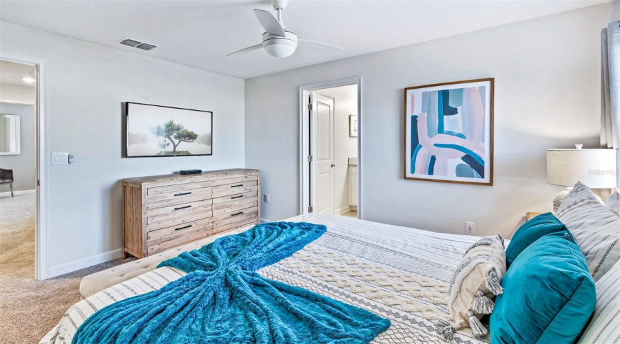 Davenport, Florida 33896, 5 Bedrooms Bedrooms, ,4 Bathroomsbathrooms,Residential,For Sale,Sandbagger,Mfro6289611