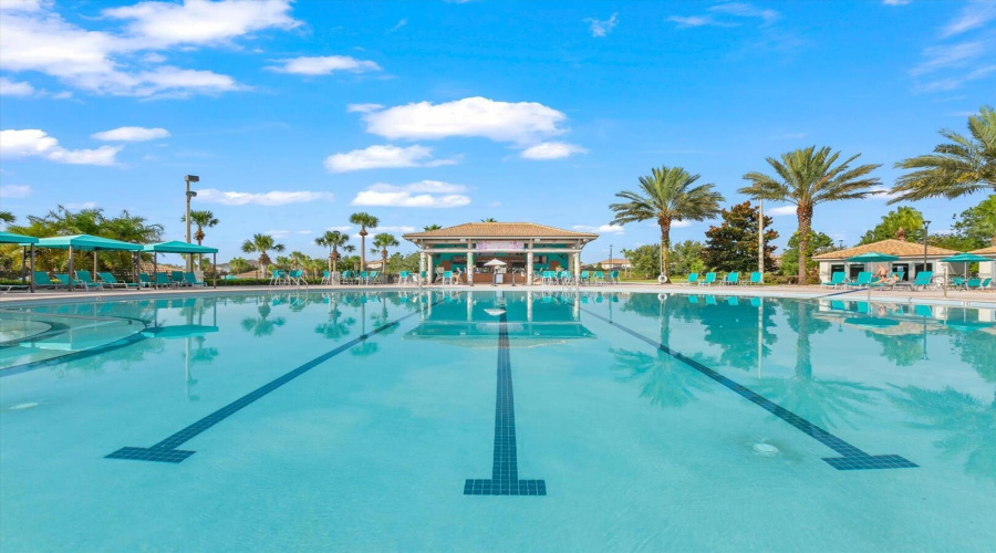 Davenport, Florida 33896, 5 Bedrooms Bedrooms, ,4 Bathroomsbathrooms,Residential,For Sale,Sandbagger,Mfro6289611