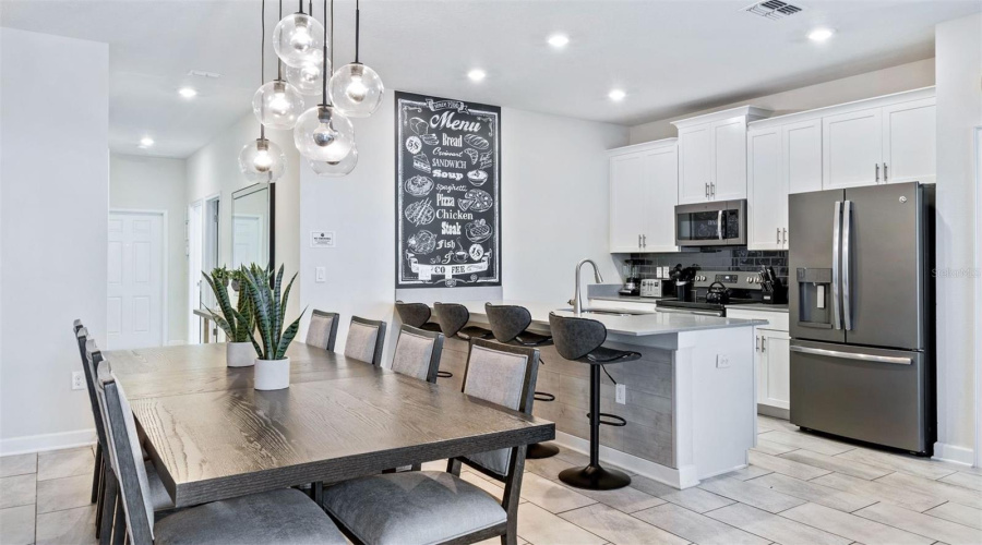 Davenport, Florida 33896, 5 Bedrooms Bedrooms, ,4 Bathroomsbathrooms,Residential,For Sale,Sandbagger,Mfro6289611