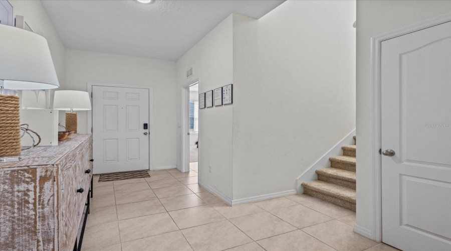 DAVENPORT, Florida 33837, 6 Bedrooms Bedrooms, ,5 BathroomsBathrooms,Residential,For Sale,OAK REFLECTION,0,MFRO6289357