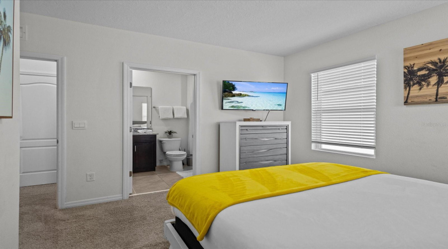 DAVENPORT, Florida 33837, 6 Bedrooms Bedrooms, ,5 BathroomsBathrooms,Residential,For Sale,OAK REFLECTION,0,MFRO6289357
