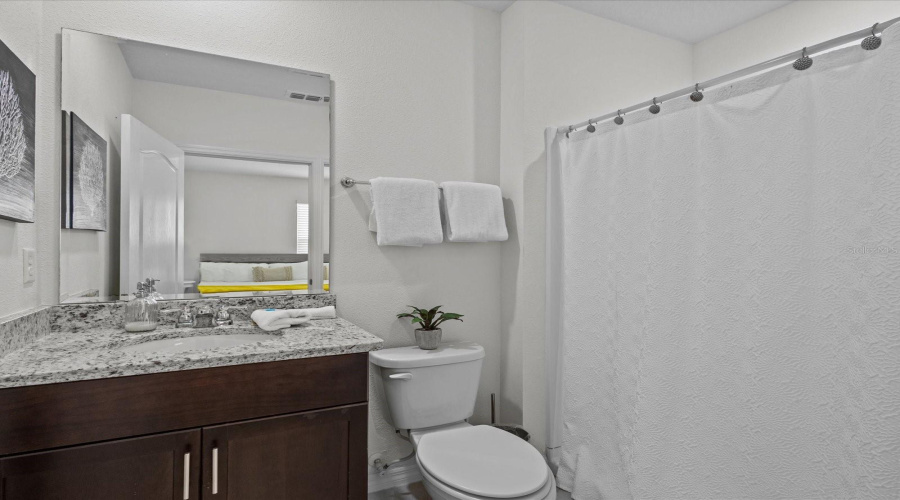 DAVENPORT, Florida 33837, 6 Bedrooms Bedrooms, ,5 BathroomsBathrooms,Residential,For Sale,OAK REFLECTION,0,MFRO6289357