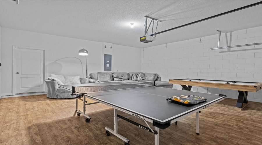 DAVENPORT, Florida 33837, 6 Bedrooms Bedrooms, ,5 BathroomsBathrooms,Residential,For Sale,OAK REFLECTION,0,MFRO6289357