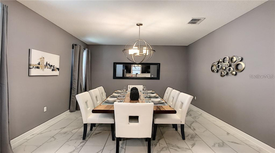 Davenport, Florida 33896, 6 Bedrooms Bedrooms, ,6 Bathroomsbathrooms,Residential,For Sale,Moon Valley,Mfro6289988