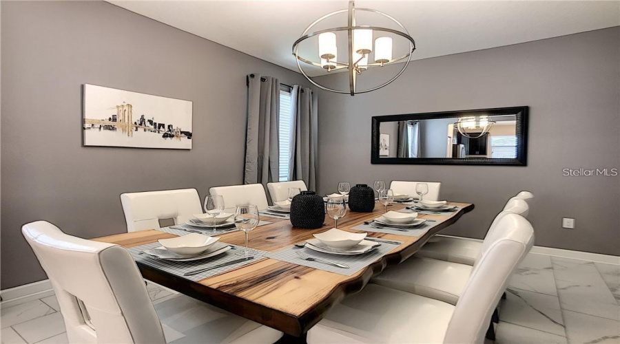 Davenport, Florida 33896, 6 Bedrooms Bedrooms, ,6 Bathroomsbathrooms,Residential,For Sale,Moon Valley,Mfro6289988