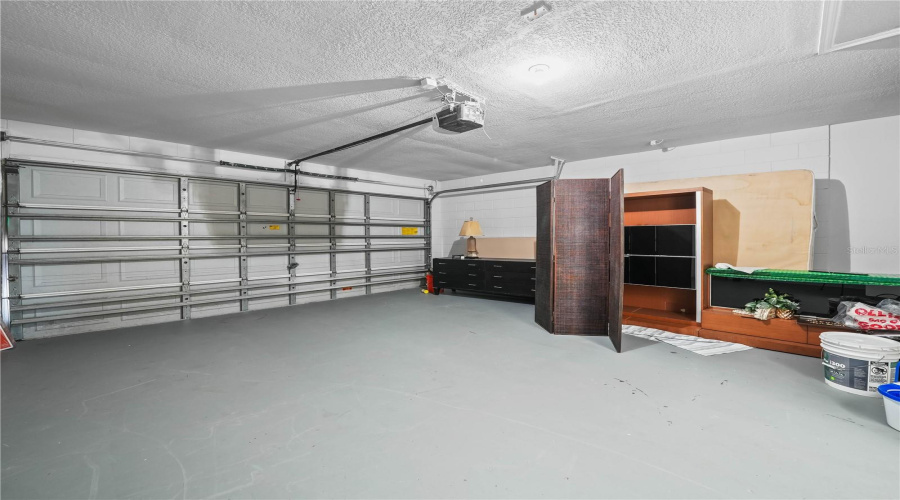 Davenport, Florida 33897, 3 Bedrooms Bedrooms, ,2 Bathroomsbathrooms,Residential,For Sale,Keswick,Mfrl4951456