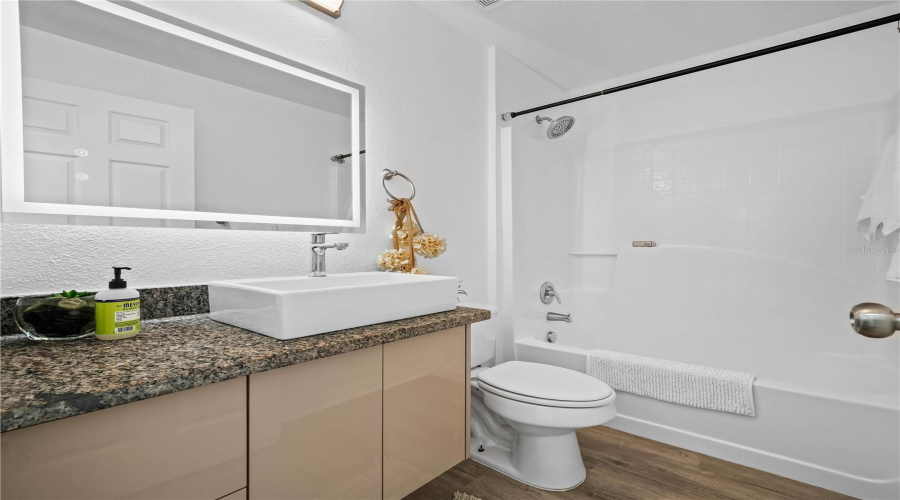 Davenport, Florida 33897, 3 Bedrooms Bedrooms, ,2 Bathroomsbathrooms,Residential,For Sale,Keswick,Mfrl4951456