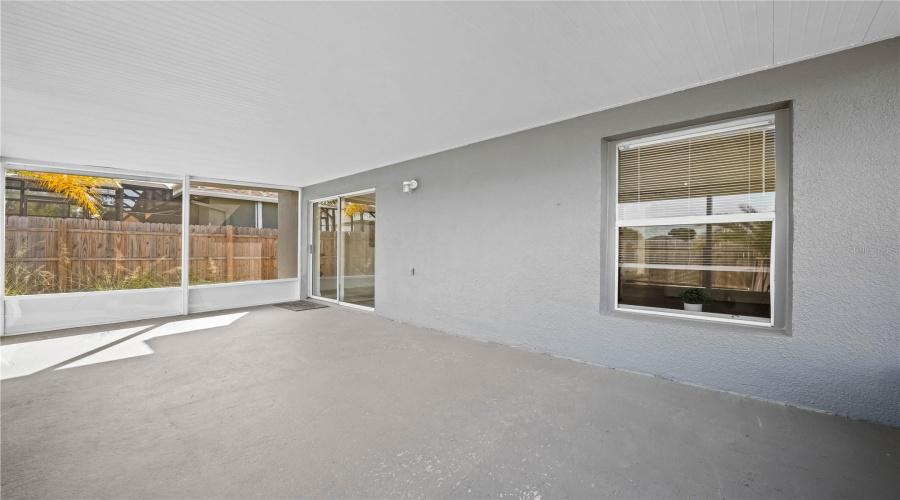 Davenport, Florida 33897, 3 Bedrooms Bedrooms, ,2 Bathroomsbathrooms,Residential,For Sale,Keswick,Mfrl4951456