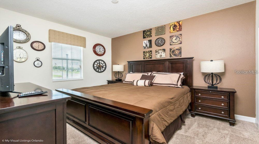 DAVENPORT, Florida 33896, 8 Bedrooms Bedrooms, ,5 BathroomsBathrooms,Residential,For Sale,OBSERVER,0,MFRO6289980