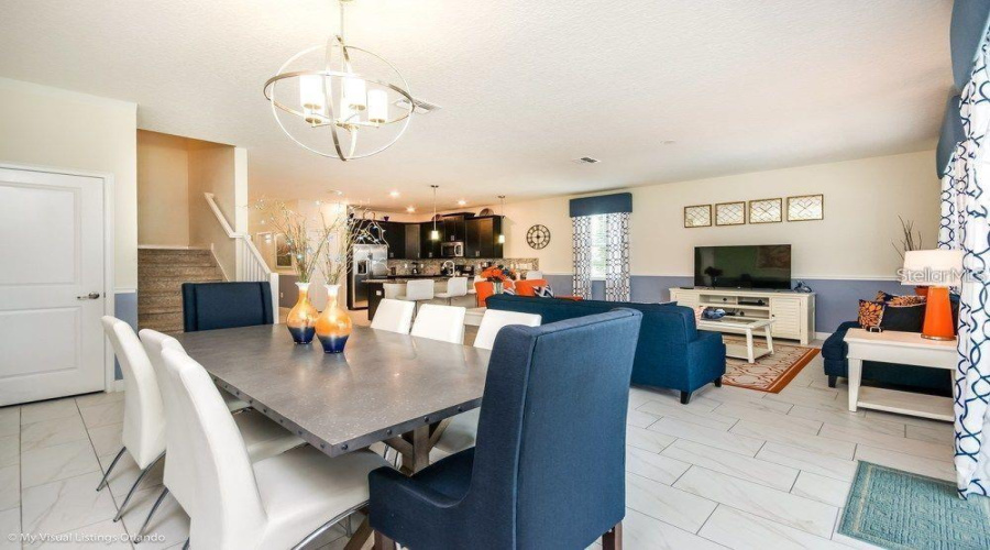DAVENPORT, Florida 33896, 8 Bedrooms Bedrooms, ,5 BathroomsBathrooms,Residential,For Sale,OBSERVER,0,MFRO6289980