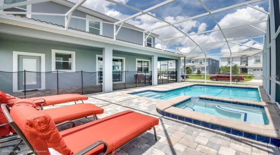 DAVENPORT, Florida 33896, 8 Bedrooms Bedrooms, ,5 BathroomsBathrooms,Residential,For Sale,OBSERVER,0,MFRO6289980