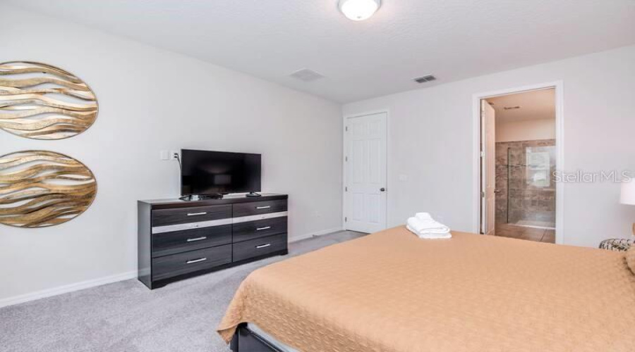 Kissimmee, Florida 34747, 6 Bedrooms Bedrooms, ,4 Bathroomsbathrooms,Residential,For Sale,Flamingo Key,Mfro6289623