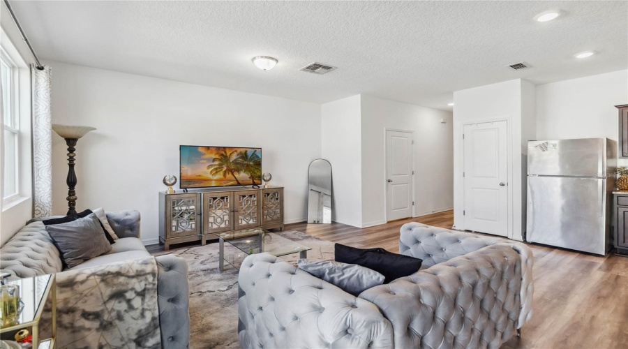 DAVENPORT, Florida 33837, 3 Bedrooms Bedrooms, ,2 BathroomsBathrooms,Residential,For Sale,GRANDIN,0,MFRS5122674
