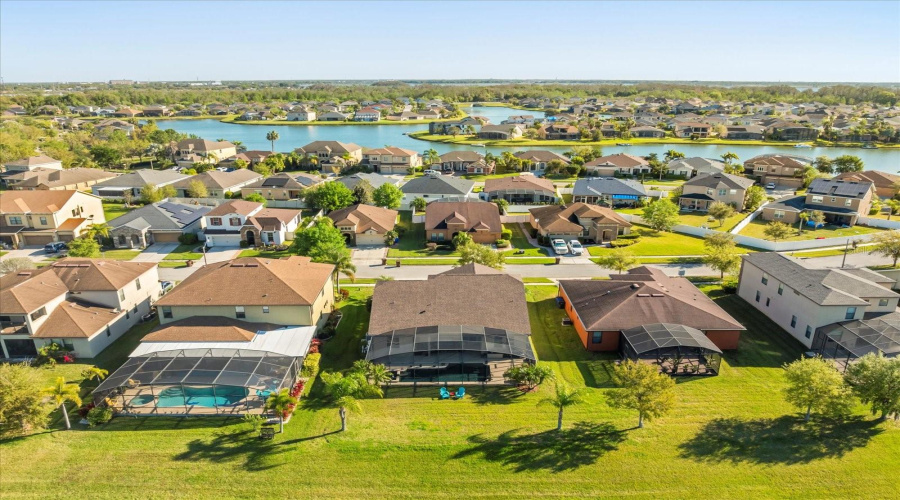 Kissimmee, Florida 34746, 4 Bedrooms Bedrooms, ,3 Bathroomsbathrooms,Residential,For Sale,Trophy Bass,Mfro6289315