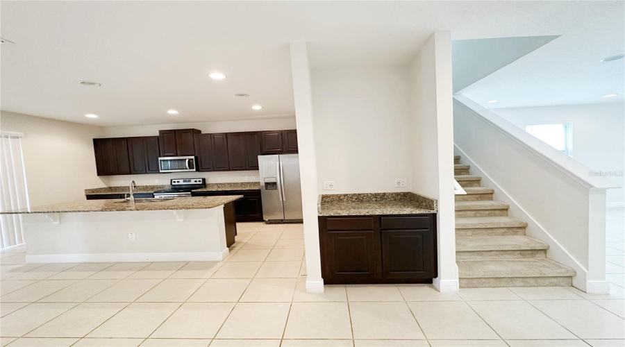 Kissimmee, Florida 34747, 6 Bedrooms Bedrooms, ,6 Bathroomsbathrooms,Residential,For Sale,Marker,Mfro6289599