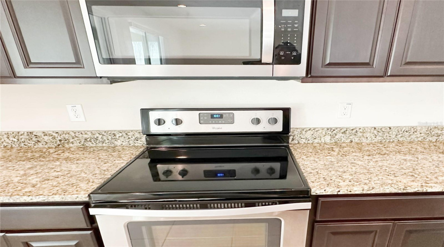 Kissimmee, Florida 34747, 6 Bedrooms Bedrooms, ,6 Bathroomsbathrooms,Residential,For Sale,Marker,Mfro6289599