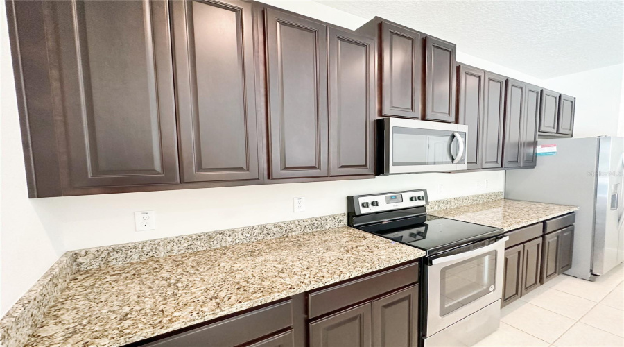 Kissimmee, Florida 34747, 6 Bedrooms Bedrooms, ,6 Bathroomsbathrooms,Residential,For Sale,Marker,Mfro6289599