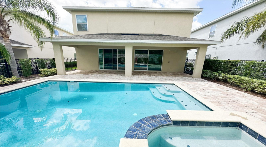Kissimmee, Florida 34747, 6 Bedrooms Bedrooms, ,6 Bathroomsbathrooms,Residential,For Sale,Marker,Mfro6289599