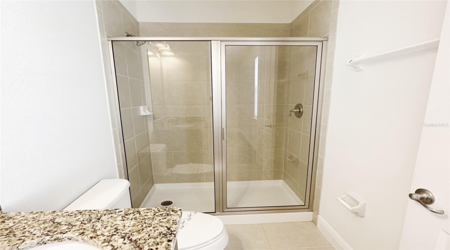 Kissimmee, Florida 34747, 6 Bedrooms Bedrooms, ,6 Bathroomsbathrooms,Residential,For Sale,Marker,Mfro6289599
