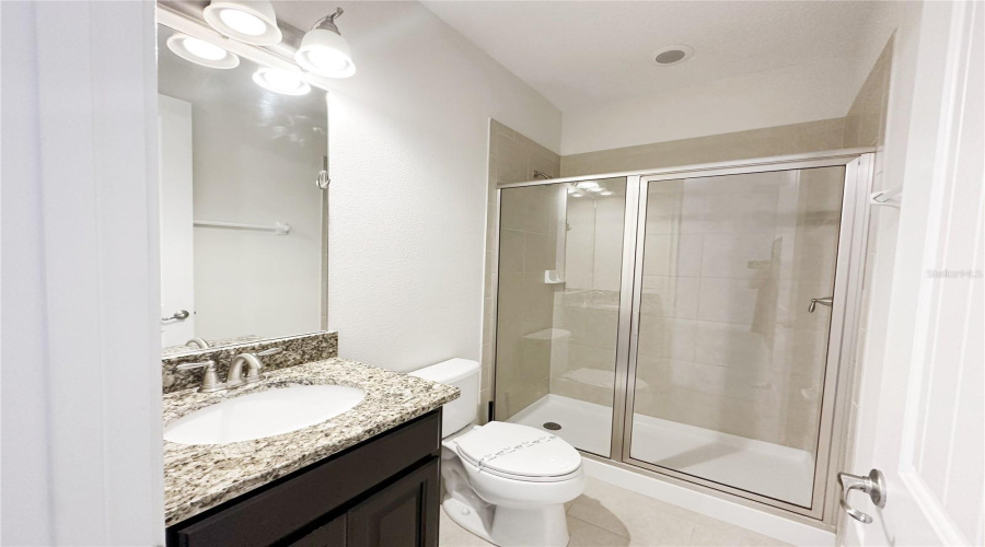 Kissimmee, Florida 34747, 6 Bedrooms Bedrooms, ,6 Bathroomsbathrooms,Residential,For Sale,Marker,Mfro6289599