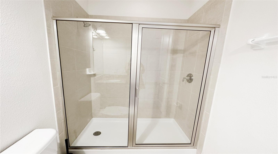 Kissimmee, Florida 34747, 6 Bedrooms Bedrooms, ,6 Bathroomsbathrooms,Residential,For Sale,Marker,Mfro6289599