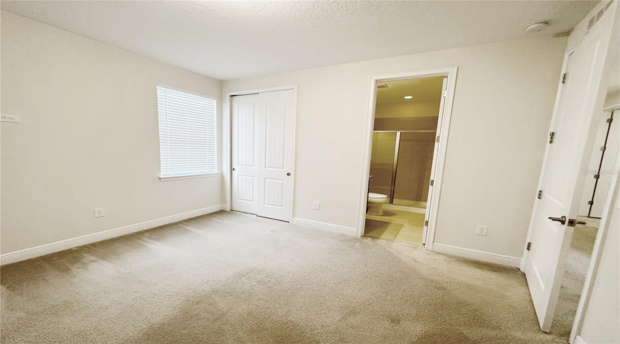 Kissimmee, Florida 34747, 6 Bedrooms Bedrooms, ,6 Bathroomsbathrooms,Residential,For Sale,Marker,Mfro6289599