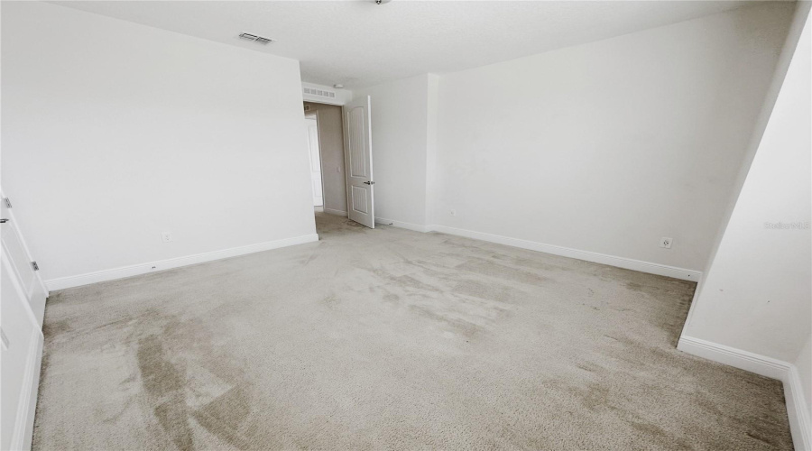 Kissimmee, Florida 34747, 6 Bedrooms Bedrooms, ,6 Bathroomsbathrooms,Residential,For Sale,Marker,Mfro6289599
