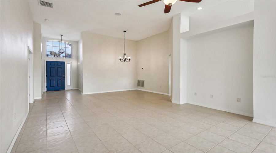 DAVENPORT, Florida 33837, 3 Bedrooms Bedrooms, ,2 BathroomsBathrooms,Residential,For Sale,ROYAL PALM,0,MFRO6255025