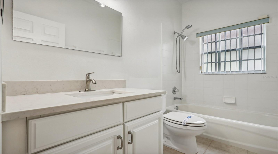 DAVENPORT, Florida 33837, 3 Bedrooms Bedrooms, ,2 BathroomsBathrooms,Residential,For Sale,ROYAL PALM,0,MFRO6255025
