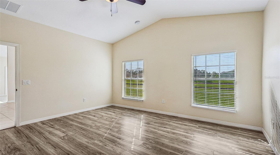DAVENPORT, Florida 33837, 3 Bedrooms Bedrooms, ,2 BathroomsBathrooms,Residential,For Sale,ROYAL PALM,0,MFRO6255025