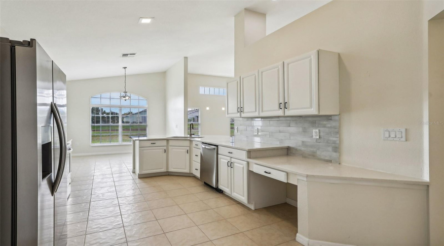 DAVENPORT, Florida 33837, 3 Bedrooms Bedrooms, ,2 BathroomsBathrooms,Residential,For Sale,ROYAL PALM,0,MFRO6255025
