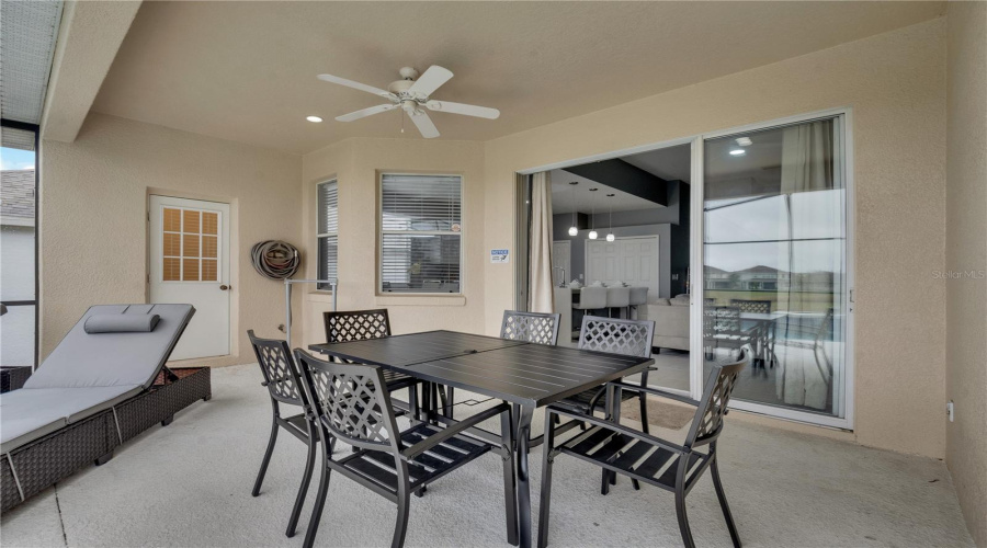 Davenport, Florida 33897, 4 Bedrooms Bedrooms, ,3 Bathroomsbathrooms,Residential,For Sale,Calabay Parc,Mfro6289950