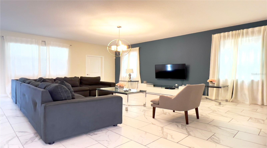 DAVENPORT, Florida 33896, 6 Bedrooms Bedrooms, ,6 BathroomsBathrooms,Residential,For Sale,PEBBLE BEACH,0,MFRO6239758