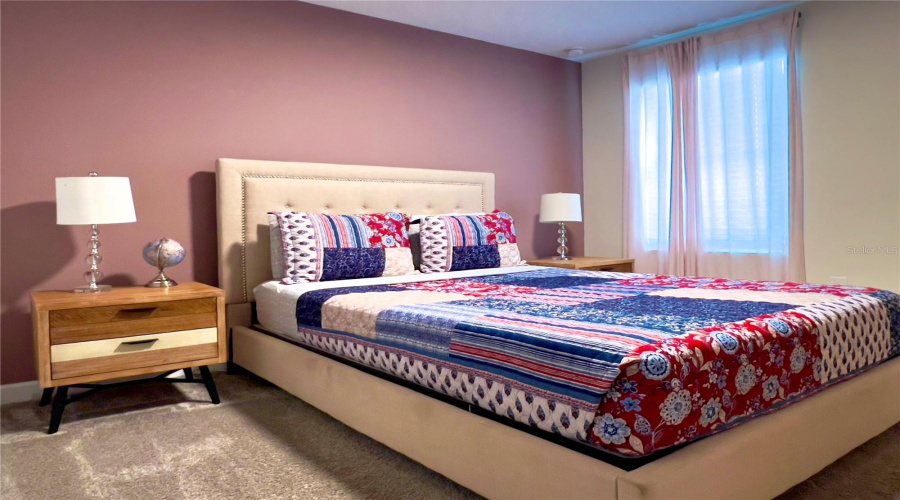 DAVENPORT, Florida 33896, 6 Bedrooms Bedrooms, ,6 BathroomsBathrooms,Residential,For Sale,PEBBLE BEACH,0,MFRO6239758