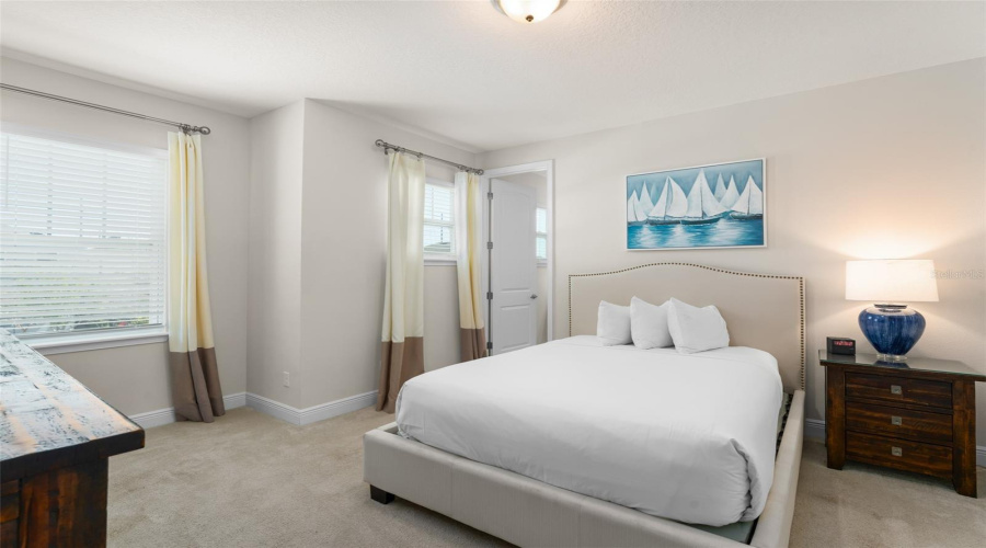 Kissimmee, Florida 34747, 5 Bedrooms Bedrooms, ,5 Bathroomsbathrooms,Residential,For Sale,Auburn,Mfro6287819