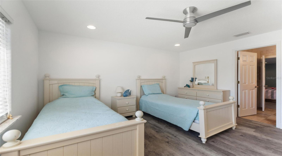 Davenport, Florida 33897, 4 Bedrooms Bedrooms, ,4 Bathroomsbathrooms,Residential,For Sale,Hidden Palms,Mfrs5122581