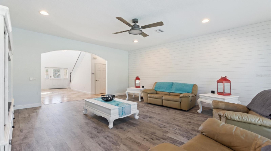 Davenport, Florida 33897, 4 Bedrooms Bedrooms, ,4 Bathroomsbathrooms,Residential,For Sale,Hidden Palms,Mfrs5122581