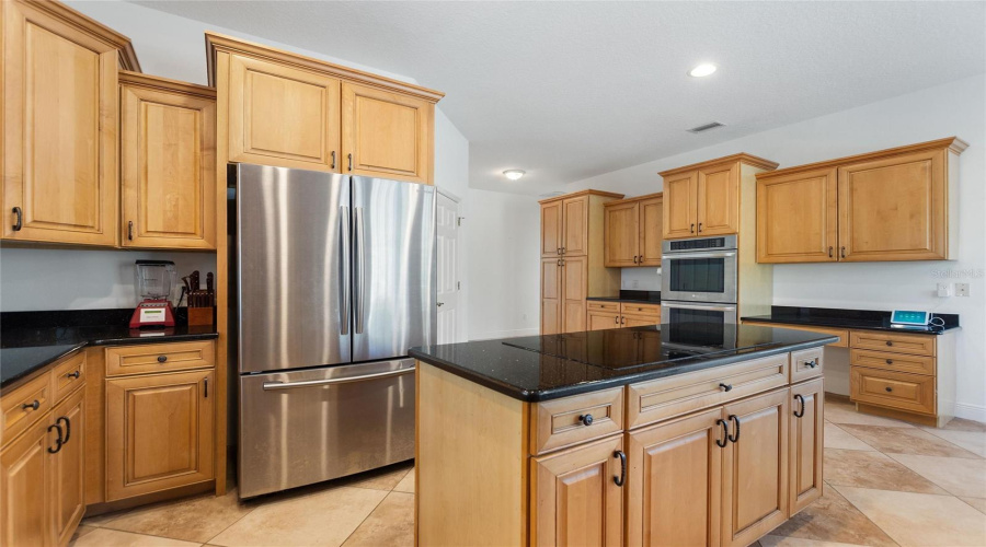 Davenport, Florida 33897, 4 Bedrooms Bedrooms, ,4 Bathroomsbathrooms,Residential,For Sale,Hidden Palms,Mfrs5122581