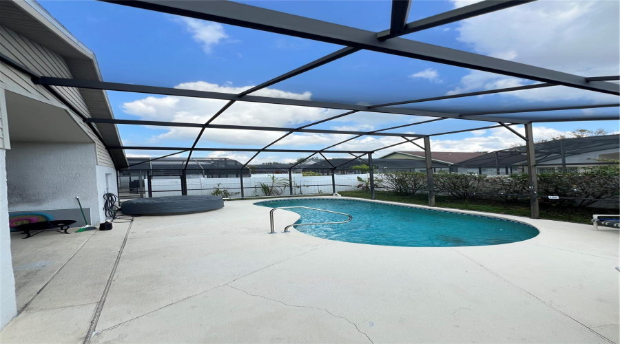 Kissimmee, Florida 34747, 4 Bedrooms Bedrooms, ,3 Bathroomsbathrooms,Residential,For Sale,Autumn Creek,Mfrs5122557