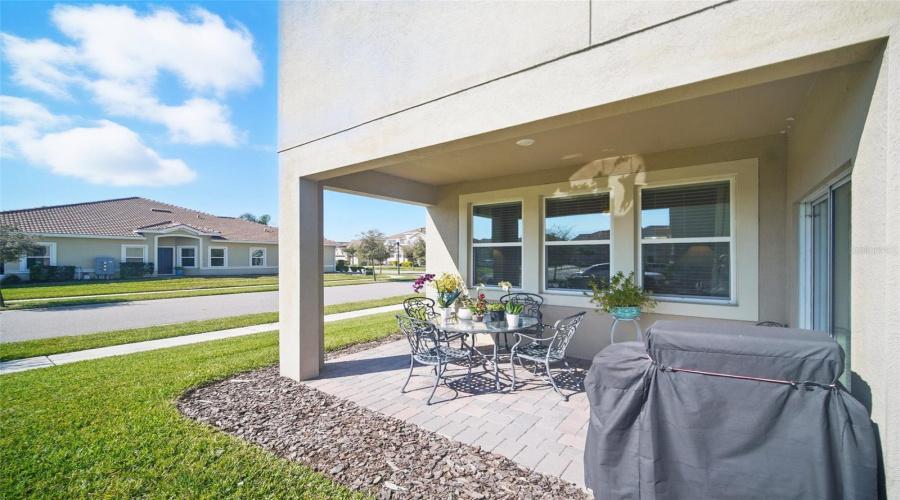 Davenport, Florida 33896, 4 Bedrooms Bedrooms, ,2 Bathroomsbathrooms,Residential,For Sale,Trappers Trail,Mfrs5122584
